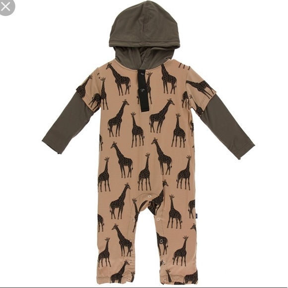 Kickee Pants Other - Kickee Pants Hooded Romper in Suede Giraffe